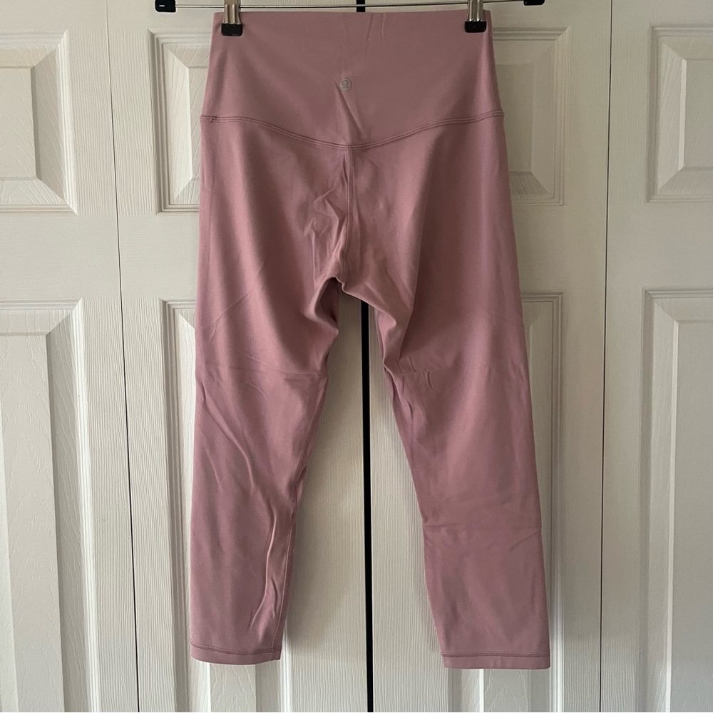 Lululemon Align 3/4 Crop Leggings. Size 6, light pink/rose color. - Picture 5 of 7